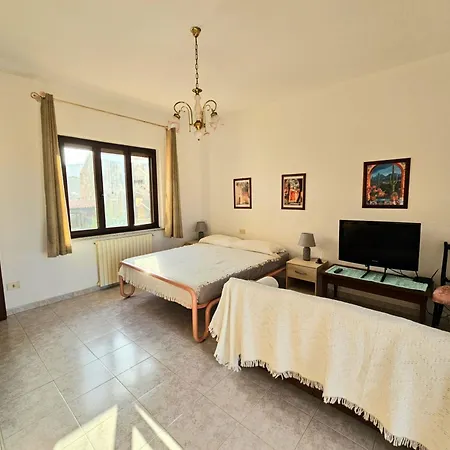 Residenza Il Pero Nyaraló *